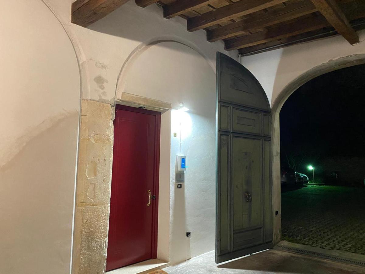 Ferienwohnung Casa Charleston In Palazzo Nobiliare Al Duomo Padua Exterior foto